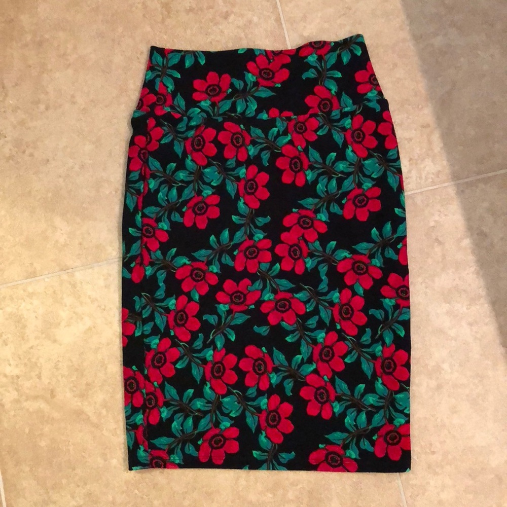 Lularoe Cassie skirt